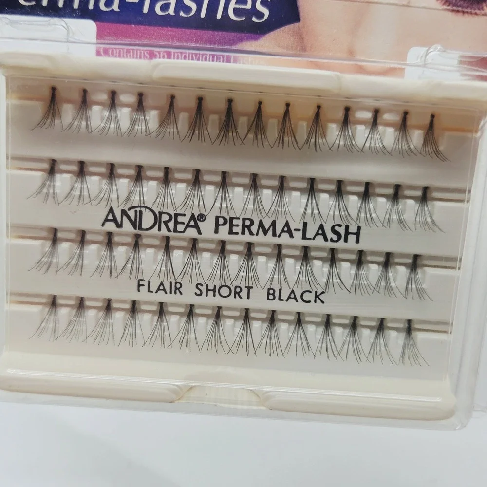 NEW Andrea Individual Perma Lashes Knotted Flair Shirt Black Salon Perfect